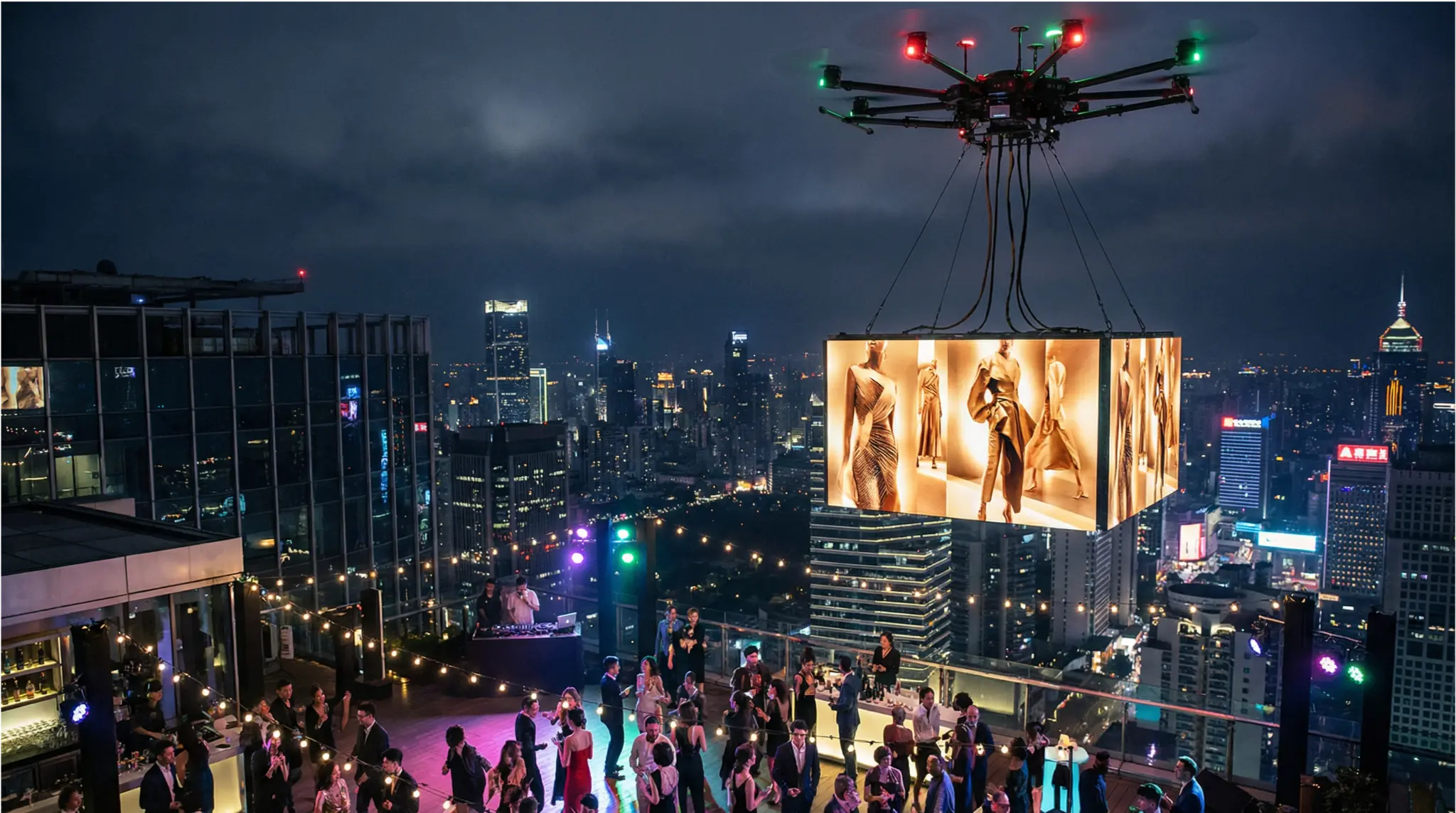 ルーフトップパーティーでのドローン広告イメージ図